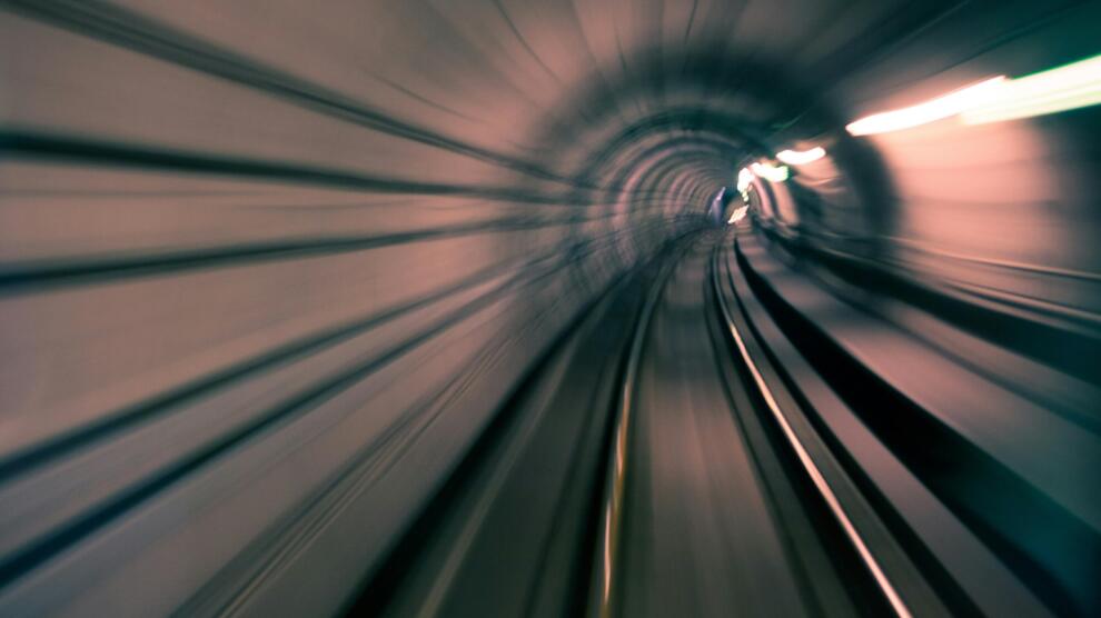 Excitement Under the Big Top: Metro Madness – Edition Red!